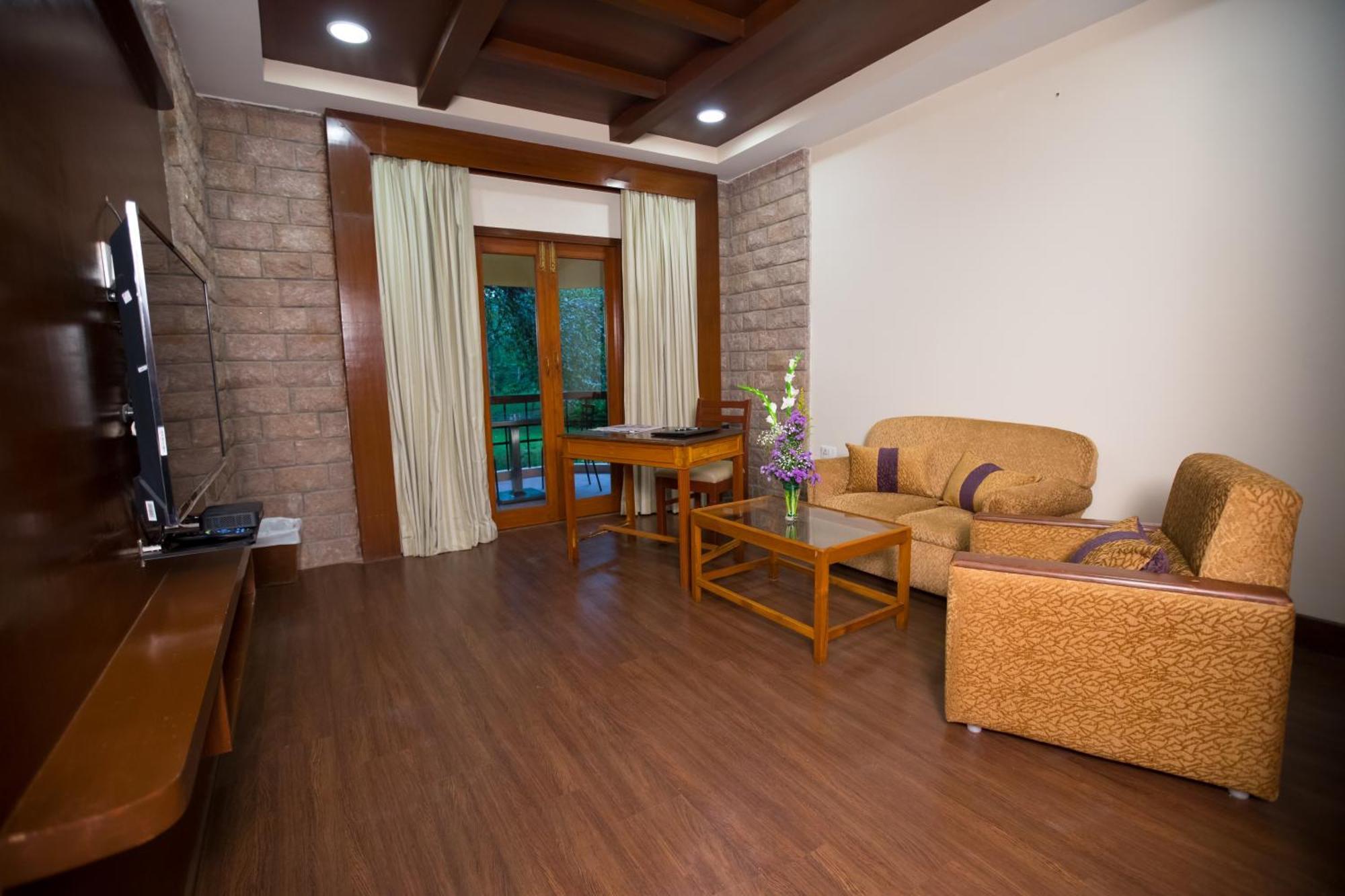 Hotel Kodai International Kodaikanal Kamer foto