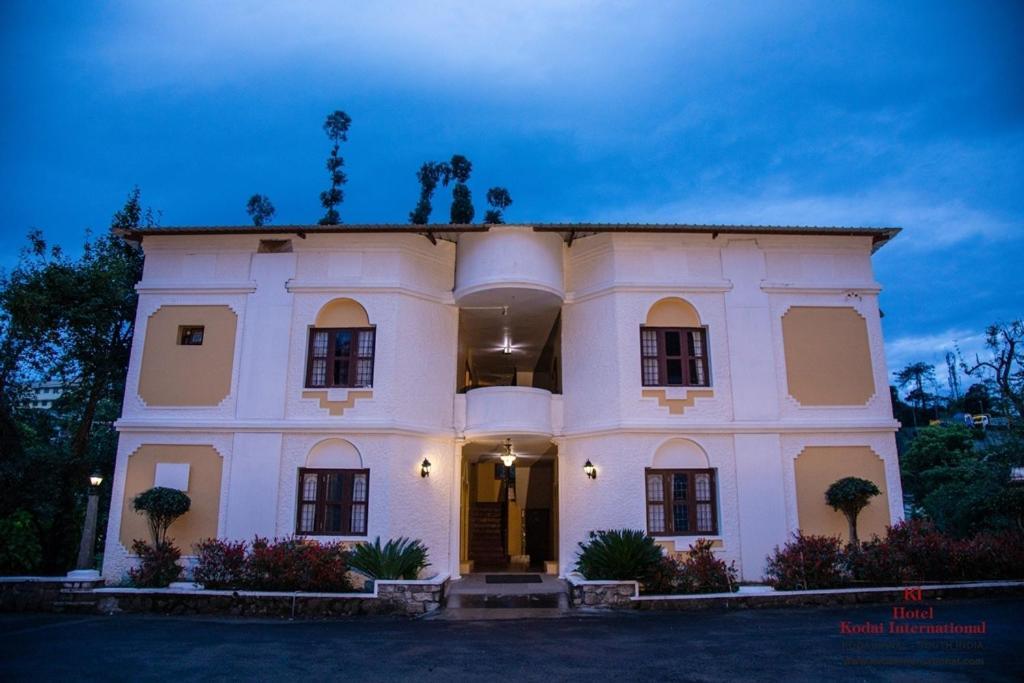 Hotel Kodai International Kodaikanal Buitenkant foto