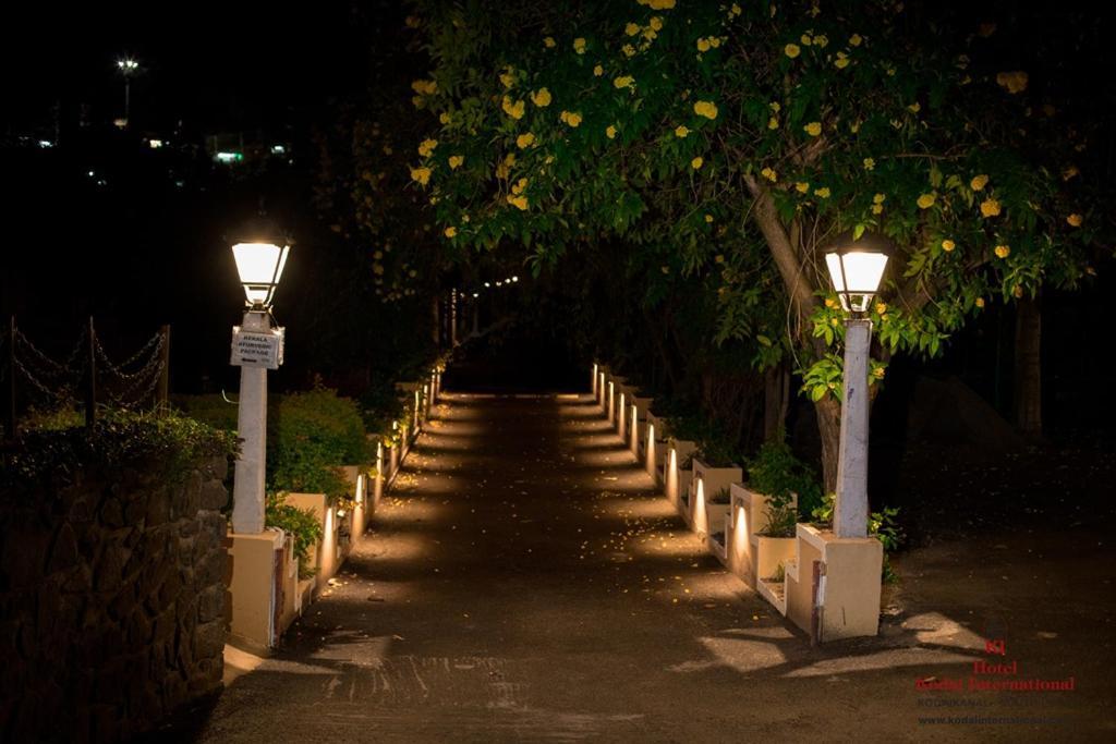 Hotel Kodai International Kodaikanal Buitenkant foto