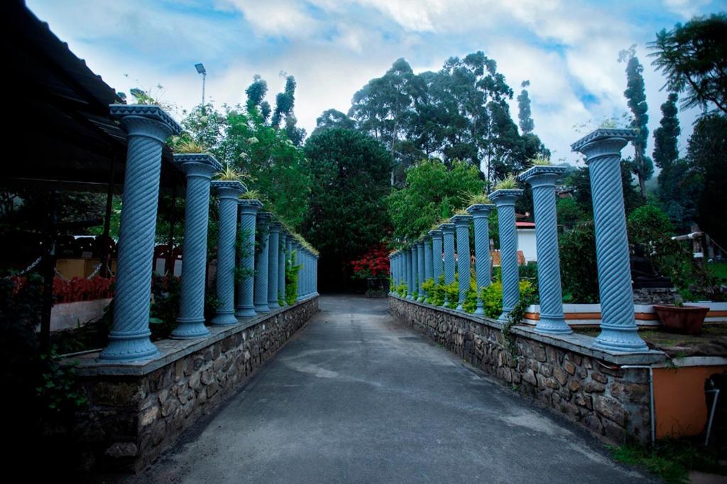 Hotel Kodai International Kodaikanal Buitenkant foto